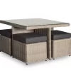 Derby Tafel Incl 4x Pouf